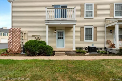 273 Inlet Court