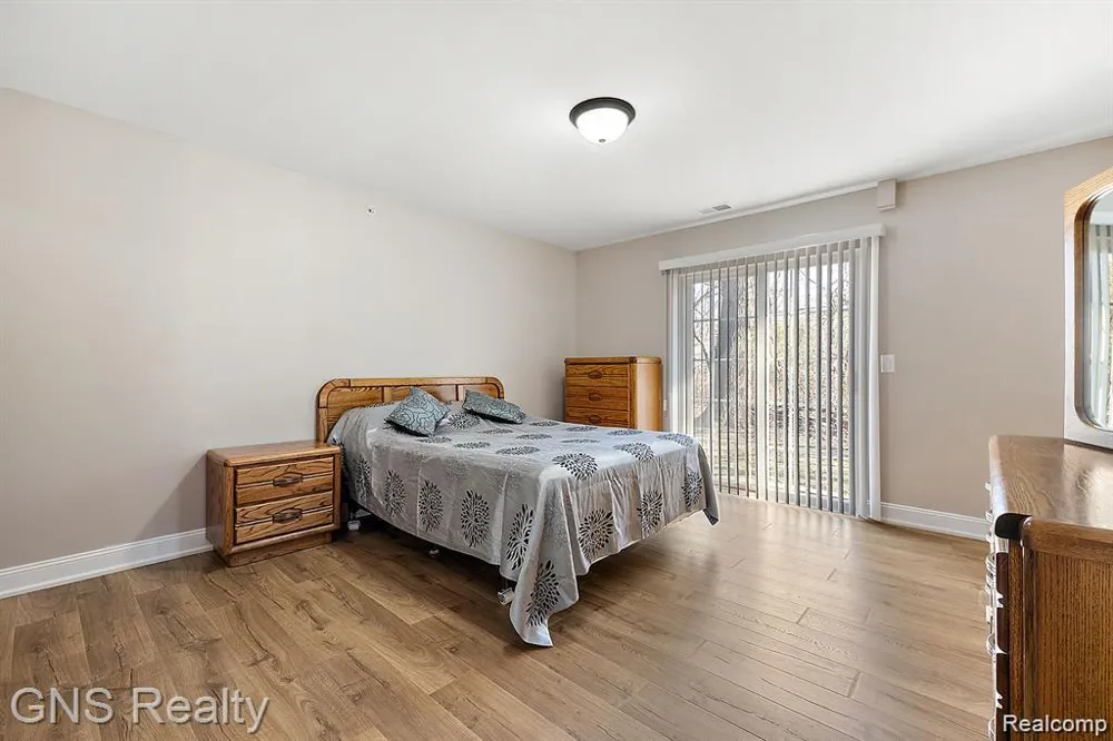 53216 Manchester Avenue Shelby Charter Township, MI 48316