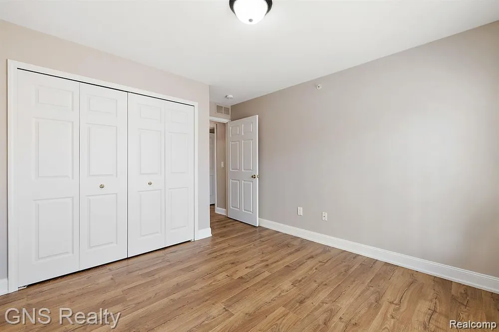 53216 Manchester Avenue Shelby Charter Township, MI 48316