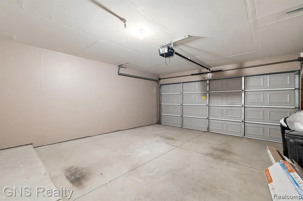 53216 Manchester Avenue Shelby Charter Township, MI 48316