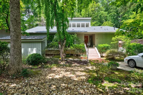 3 King Haigler Chase Street