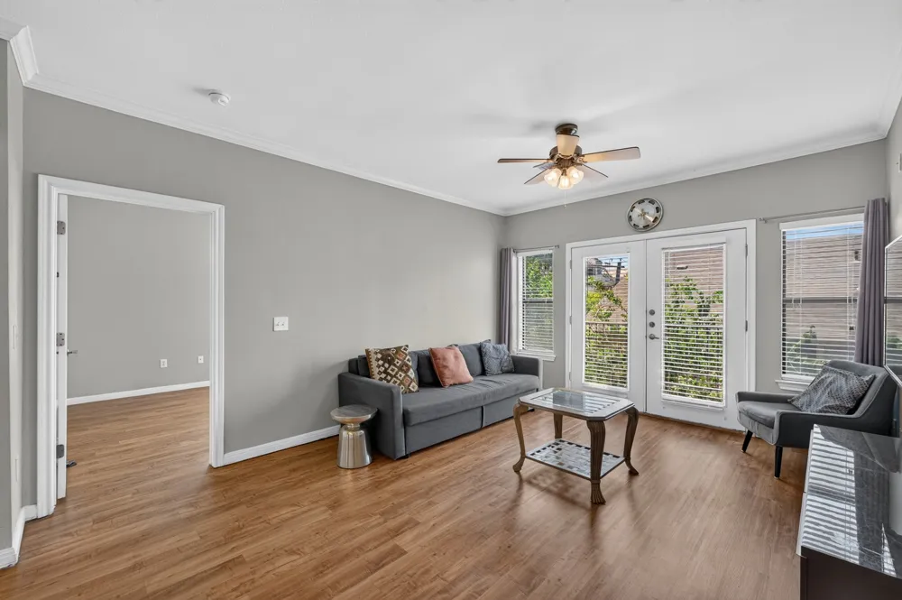 2502 Leon Street #304 Austin, TX 78705