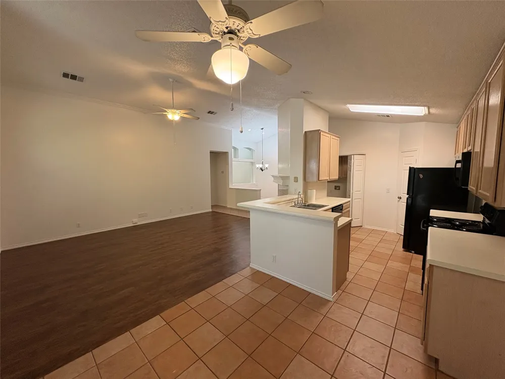 8002 Marble Ridge Drive Austin, TX 78747