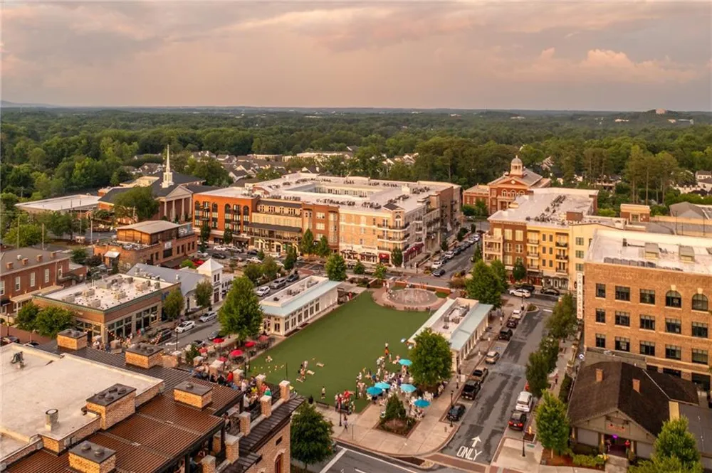 7150 Summit Place Alpharetta, GA 30009