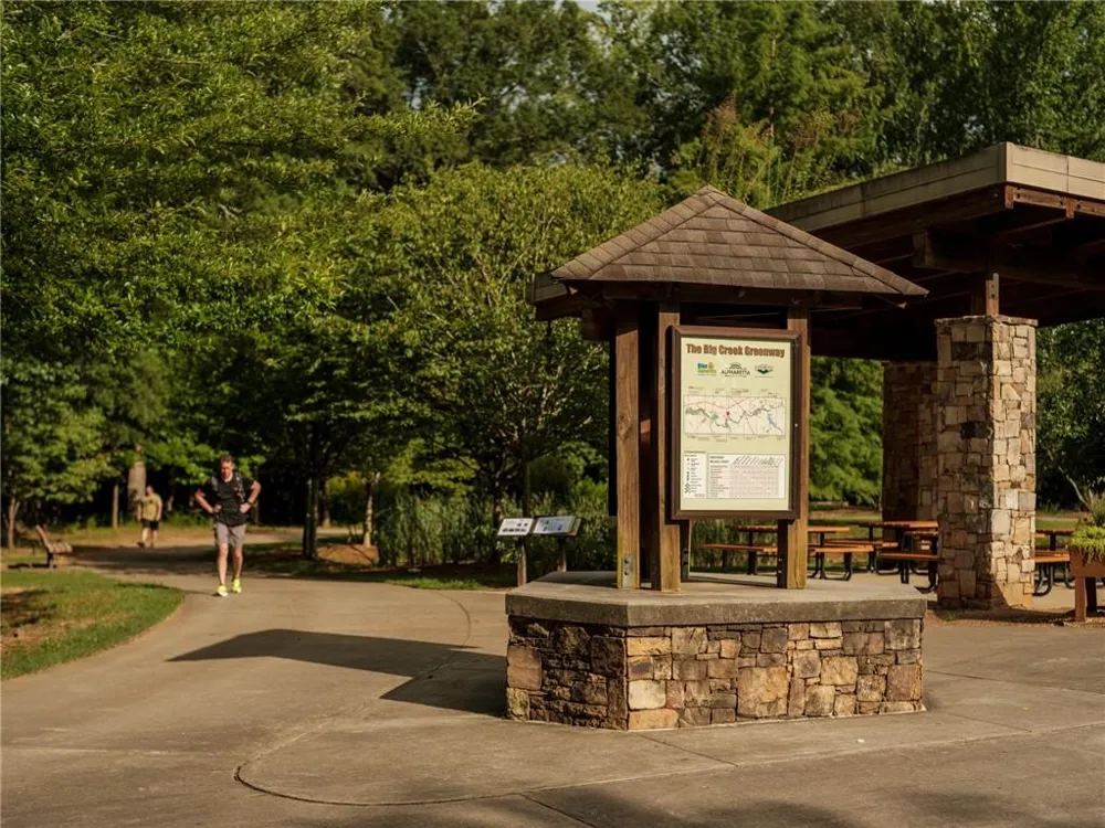 7150 Summit Place Alpharetta, GA 30009