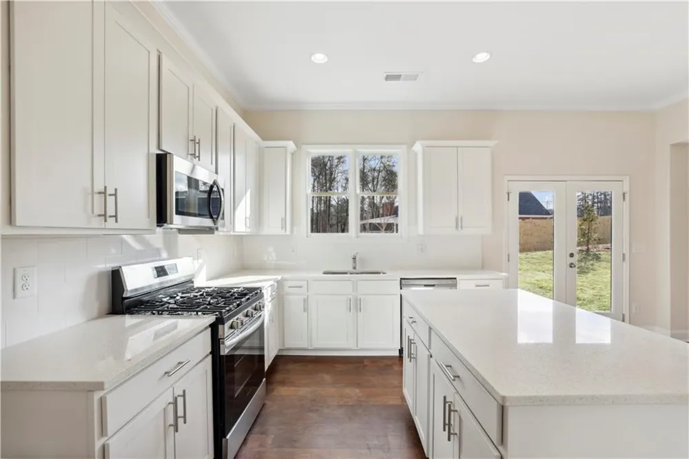 5907 Creek Indian Drive Sugar Hill, GA 30518