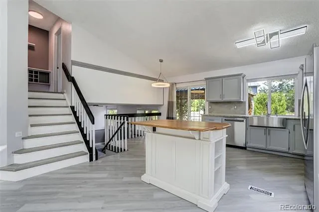 205 Wallace Street Colorado Springs, CO 80911