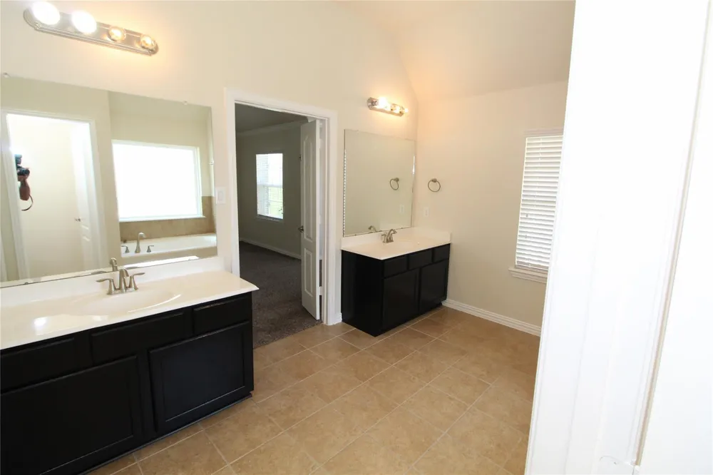 627 Oak Circle Drive E Conroe, TX 77301
