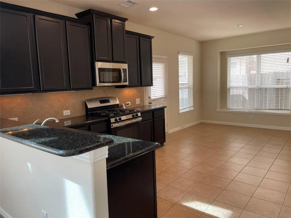 627 Oak Circle Drive E Conroe, TX 77301