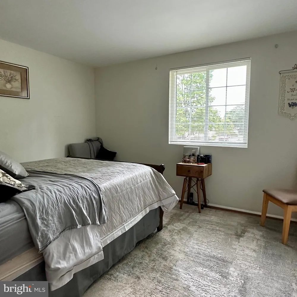 7226 MARR DRIVE Warrenton, VA 20187