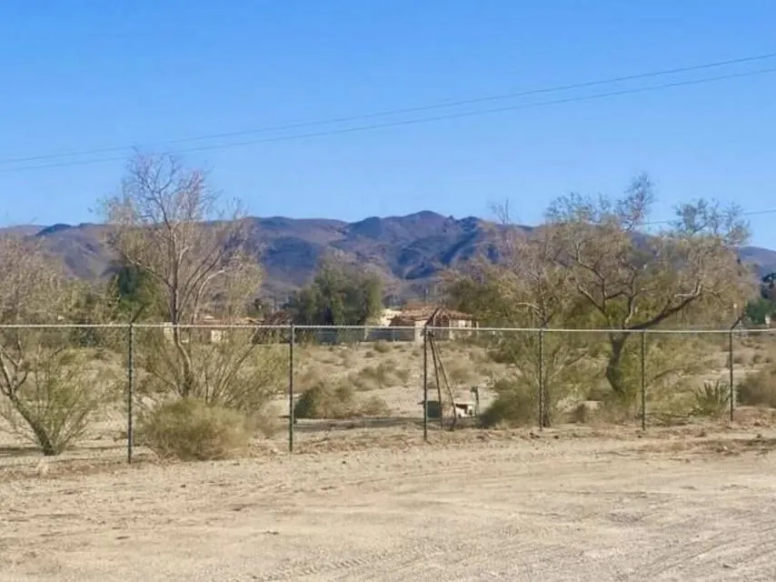216 Araby Avenue 29 Palms, CA 92277