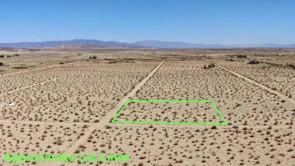 216 Araby Avenue 29 Palms, CA 92277
