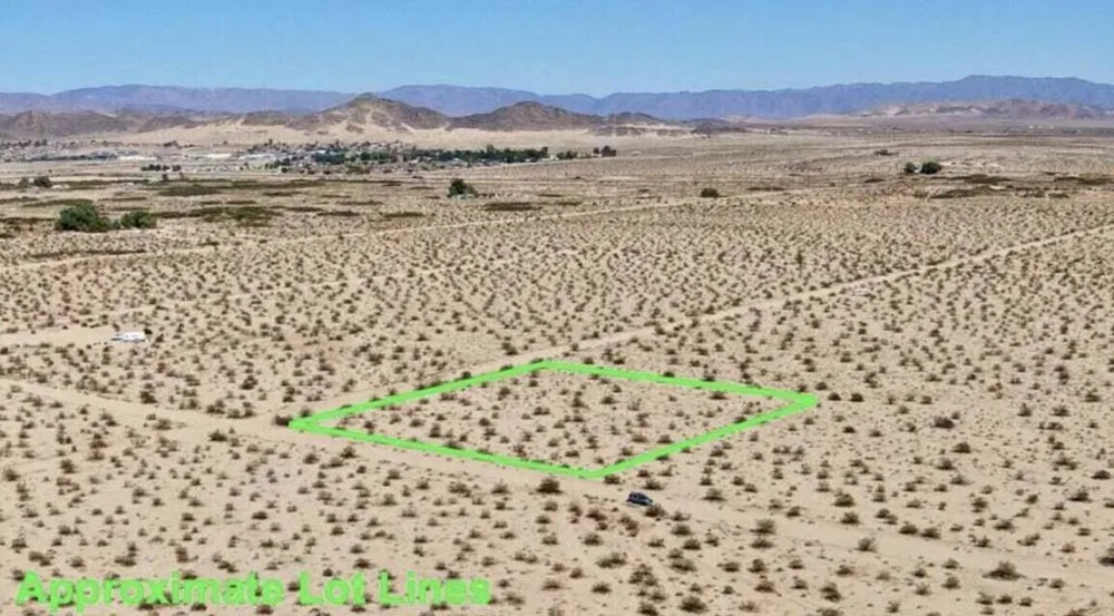 216 Araby Avenue 29 Palms, CA 92277