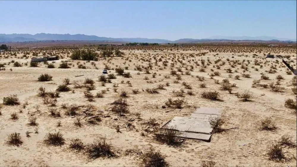 216 Araby Avenue 29 Palms, CA 92277