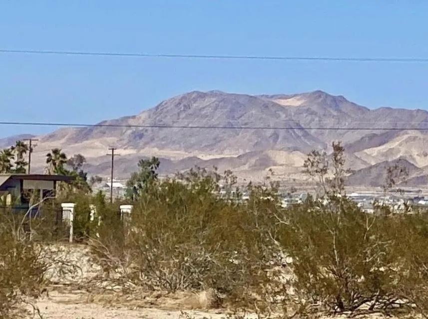 216 Araby Avenue 29 Palms, CA 92277