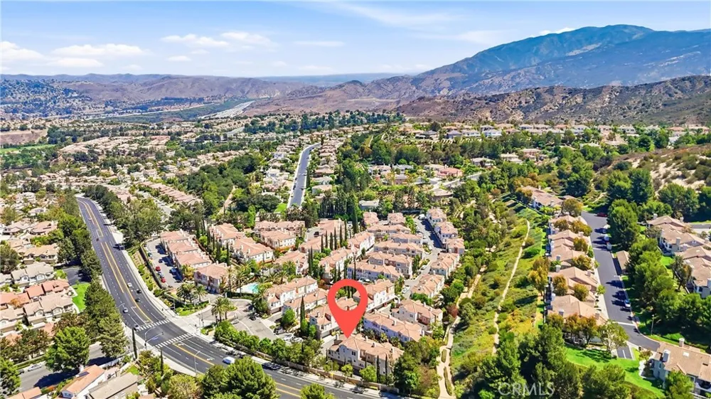 1080 South Rossano Way Anaheim, CA 92808