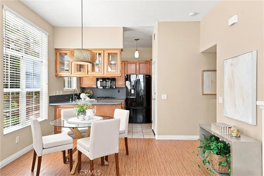 1080 South Rossano Way Anaheim, CA 92808