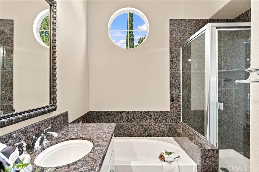 1080 South Rossano Way Anaheim, CA 92808