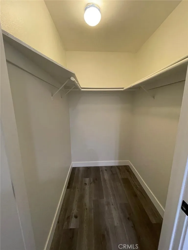 5743 Klump Los Angeles, CA 91601