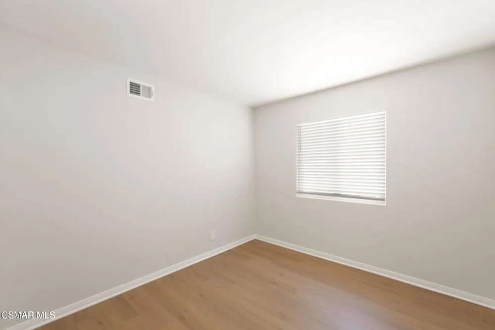 1053 Ayhens Street Simi Valley, CA 93065