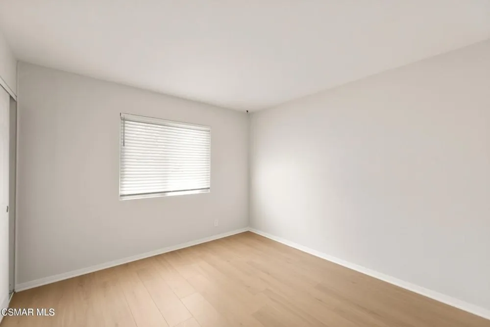 1053 Ayhens Street Simi Valley, CA 93065