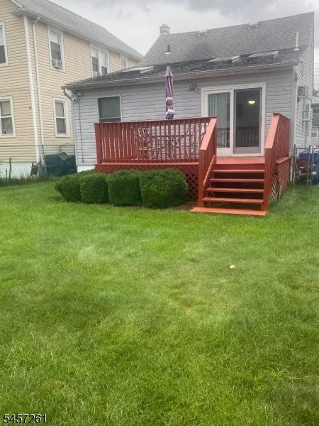 1119 E Blancke St Linden City, NJ 07036