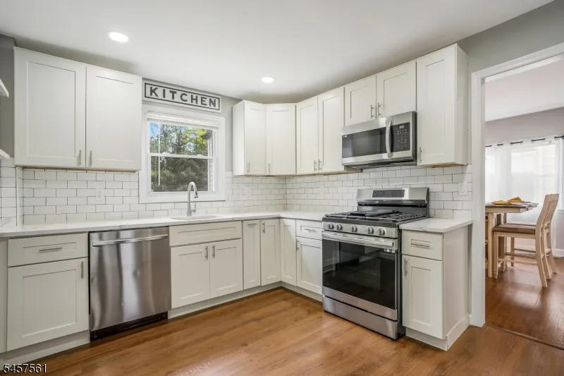 16 Pleasant Ave Belleville, NJ 07109