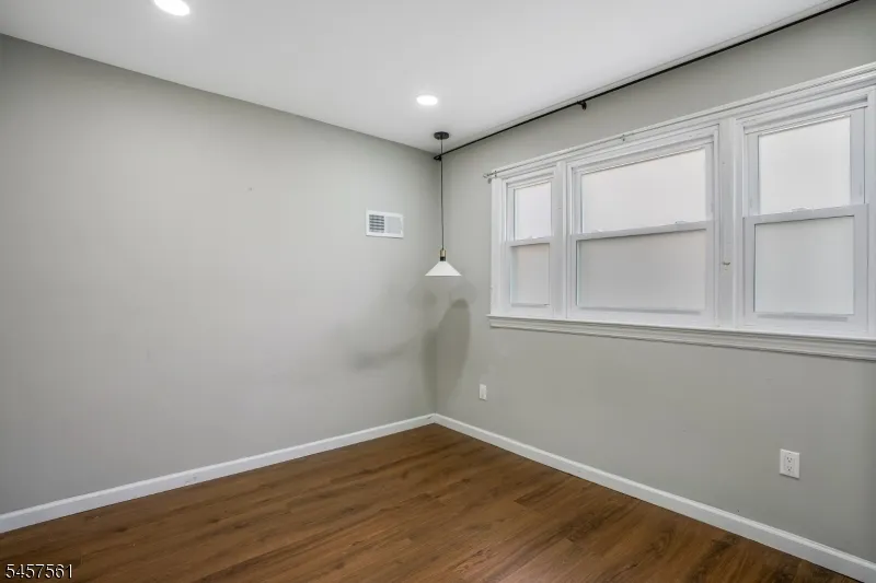 16 Pleasant Ave Belleville, NJ 07109