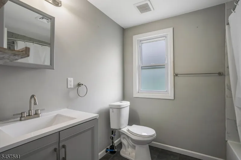 16 Pleasant Ave Belleville, NJ 07109