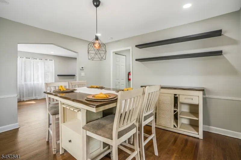 16 Pleasant Ave Belleville, NJ 07109