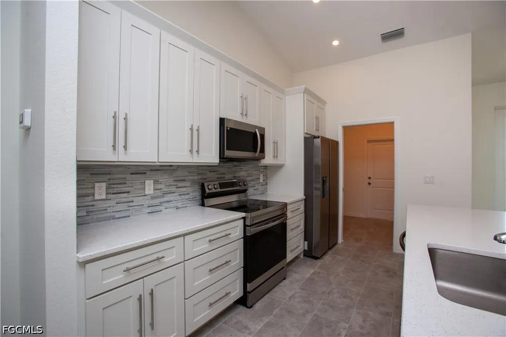 NW 6th Place Cape Coral, FL 33993