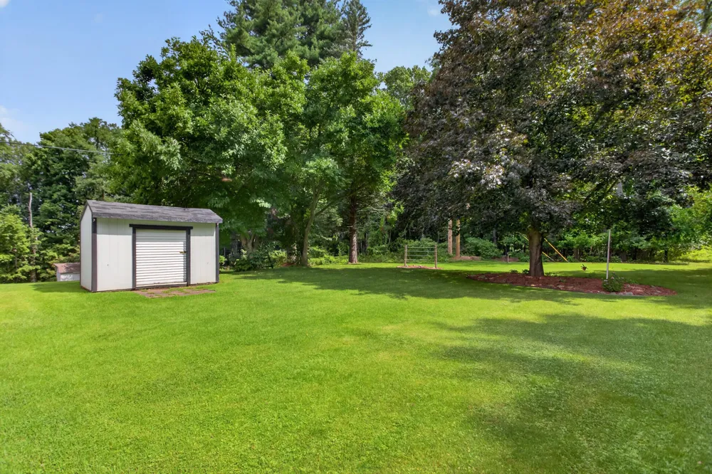 131 Concord Street Concord, MI 49237