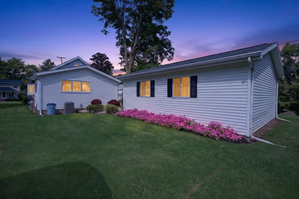 131 Concord Street Concord, MI 49237