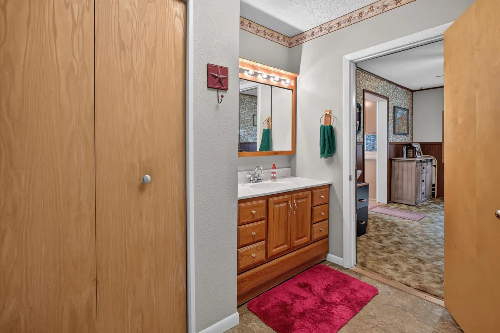 131 Concord Street Concord, MI 49237