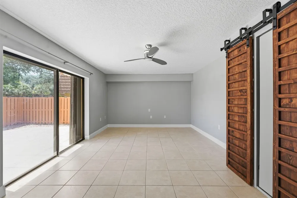 236 Charter Way West Palm Beach, FL 33407