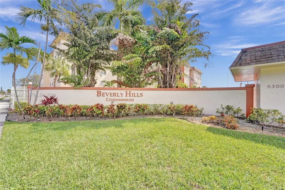 5300 Washington St #V308 Hollywood, FL 33021