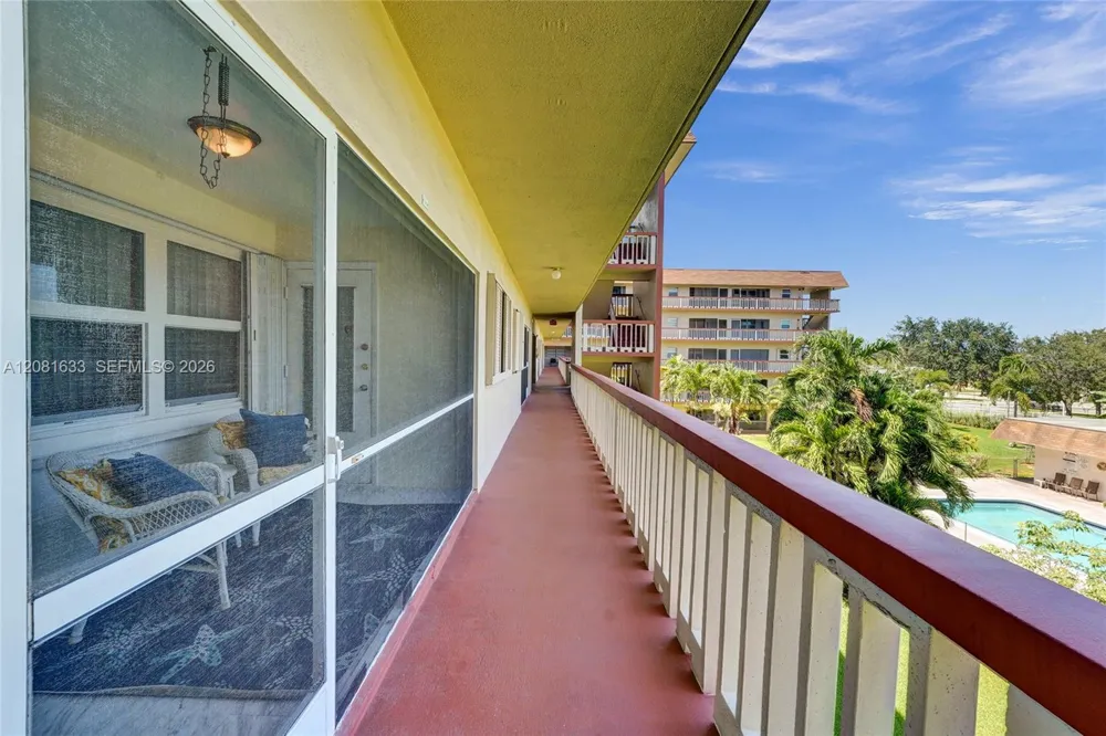 5300 Washington St #V308 Hollywood, FL 33021