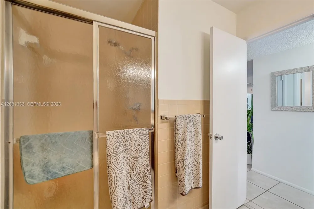 5300 Washington St #V308 Hollywood, FL 33021
