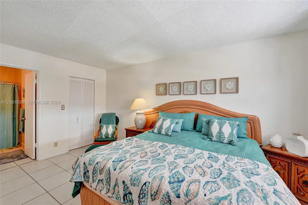 5300 Washington St #V308 Hollywood, FL 33021