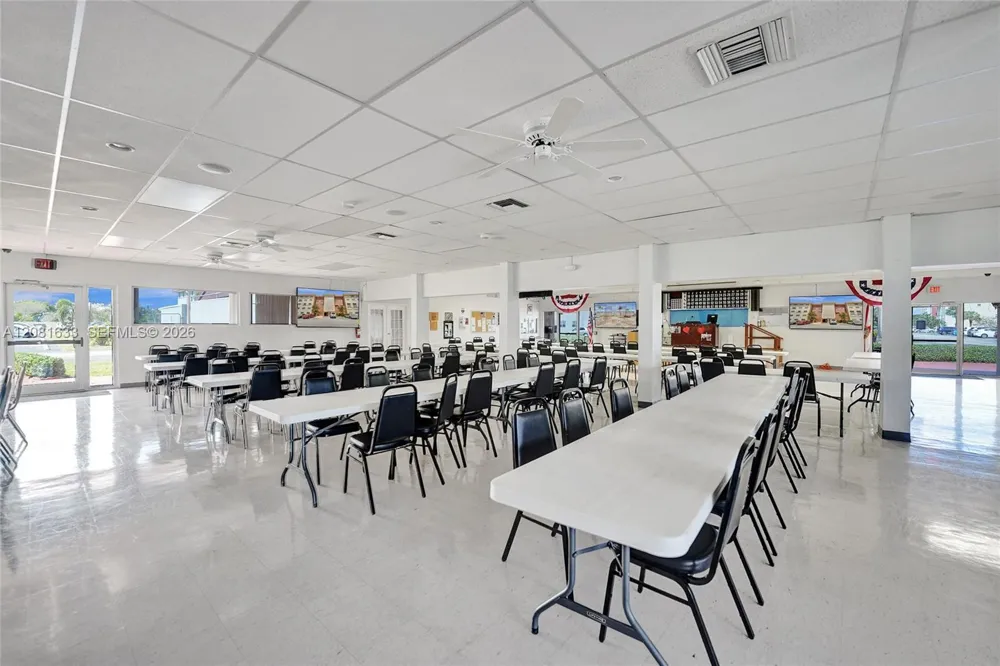 5300 Washington St #V308 Hollywood, FL 33021