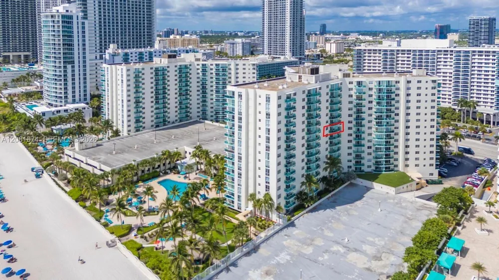 3801 S Ocean Dr #8A Hollywood, FL 33019