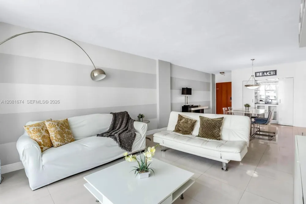 3801 S Ocean Dr #8A Hollywood, FL 33019