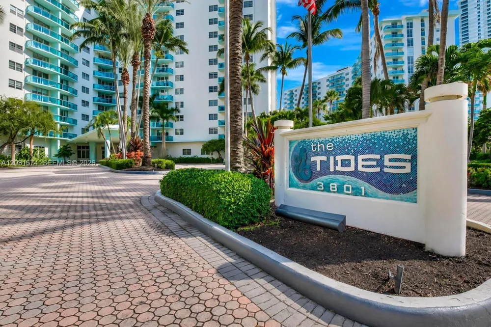 3801 S Ocean Dr #8A Hollywood, FL 33019