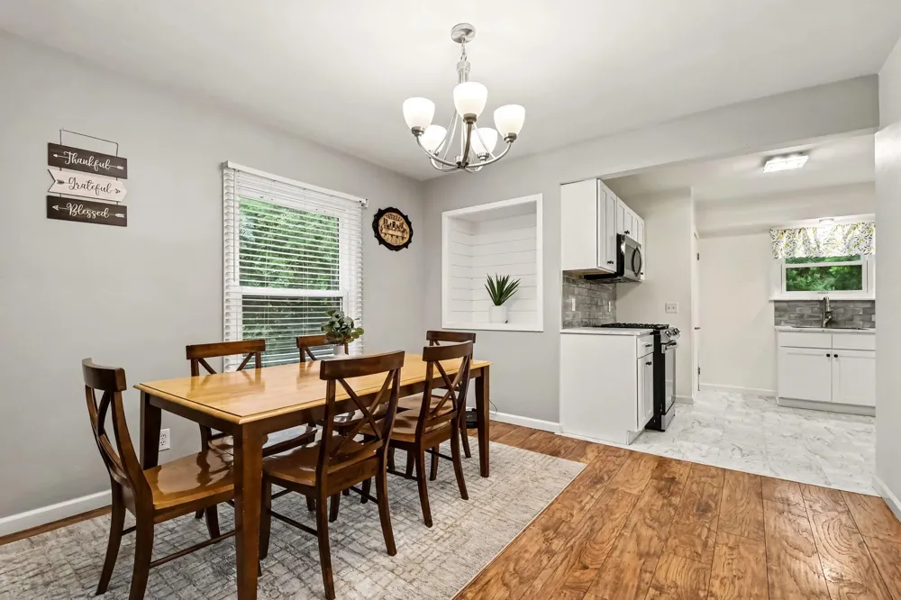 4833 Wakefield Avenue NE Plainfield Charter Township, MI 49321