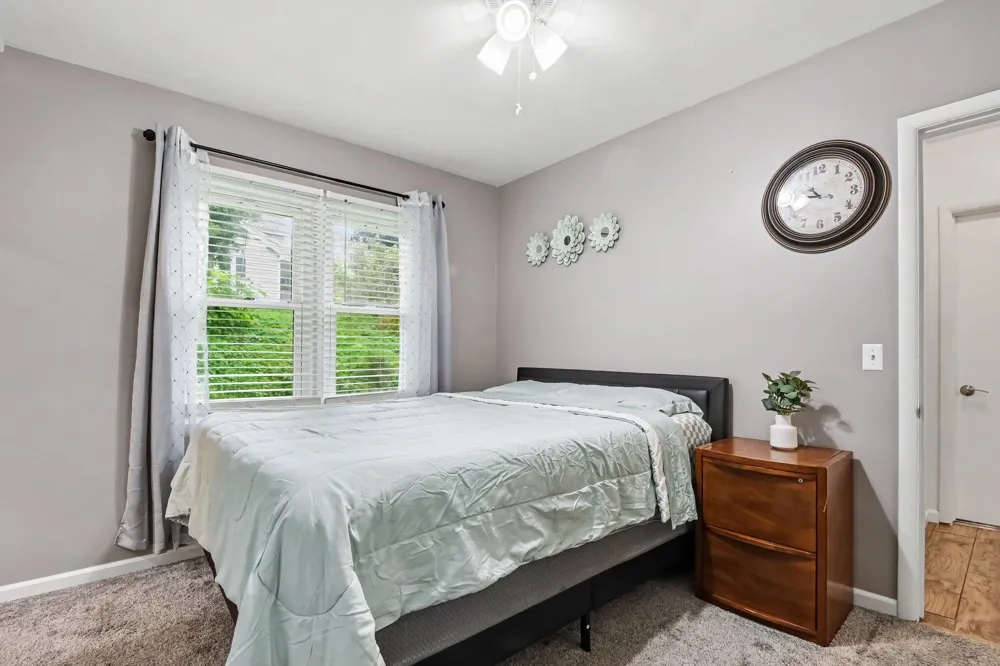 4833 Wakefield Avenue NE Plainfield Charter Township, MI 49321