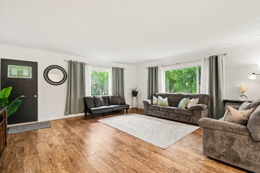 4833 Wakefield Avenue NE Plainfield Charter Township, MI 49321