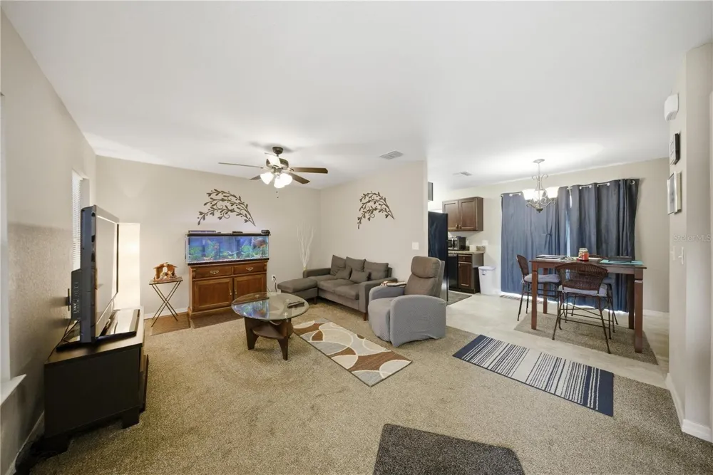 157 SPRUCE ROAD ocala, FL 34472