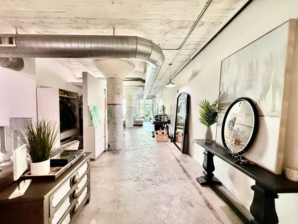 101 12TH STREET #305 Tampa, FL 33602