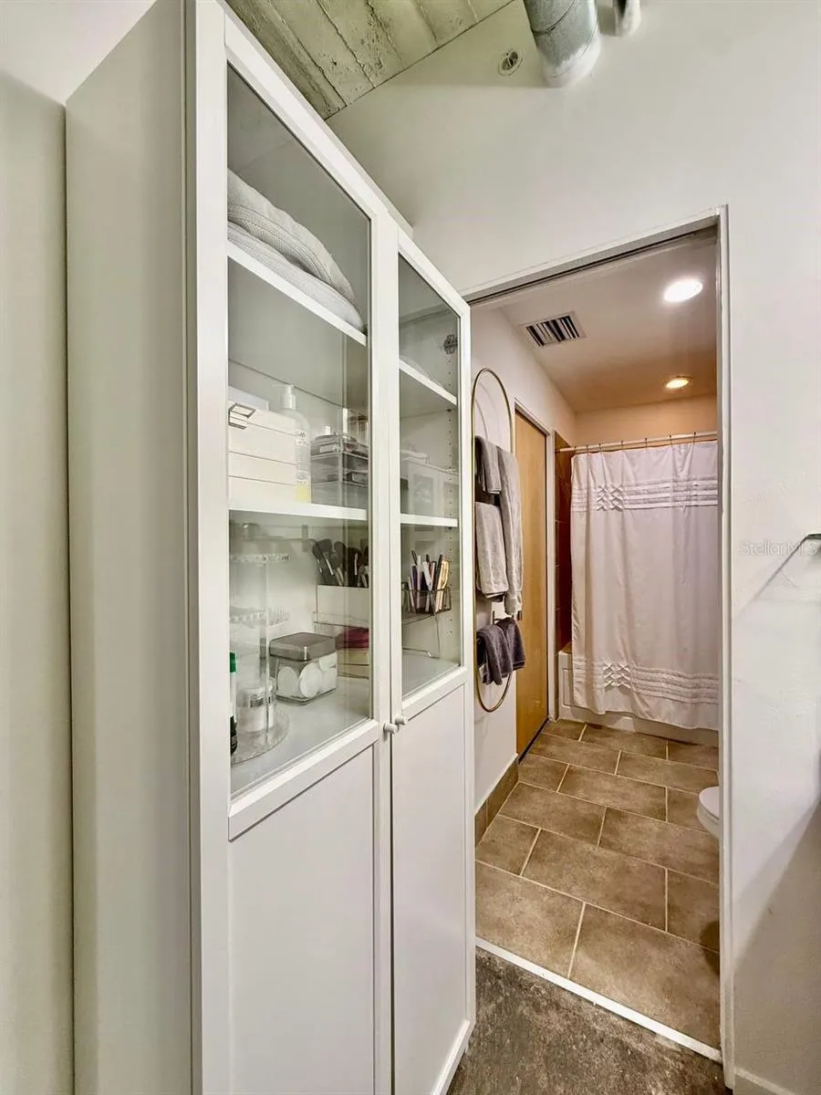 101 12TH STREET #305 Tampa, FL 33602