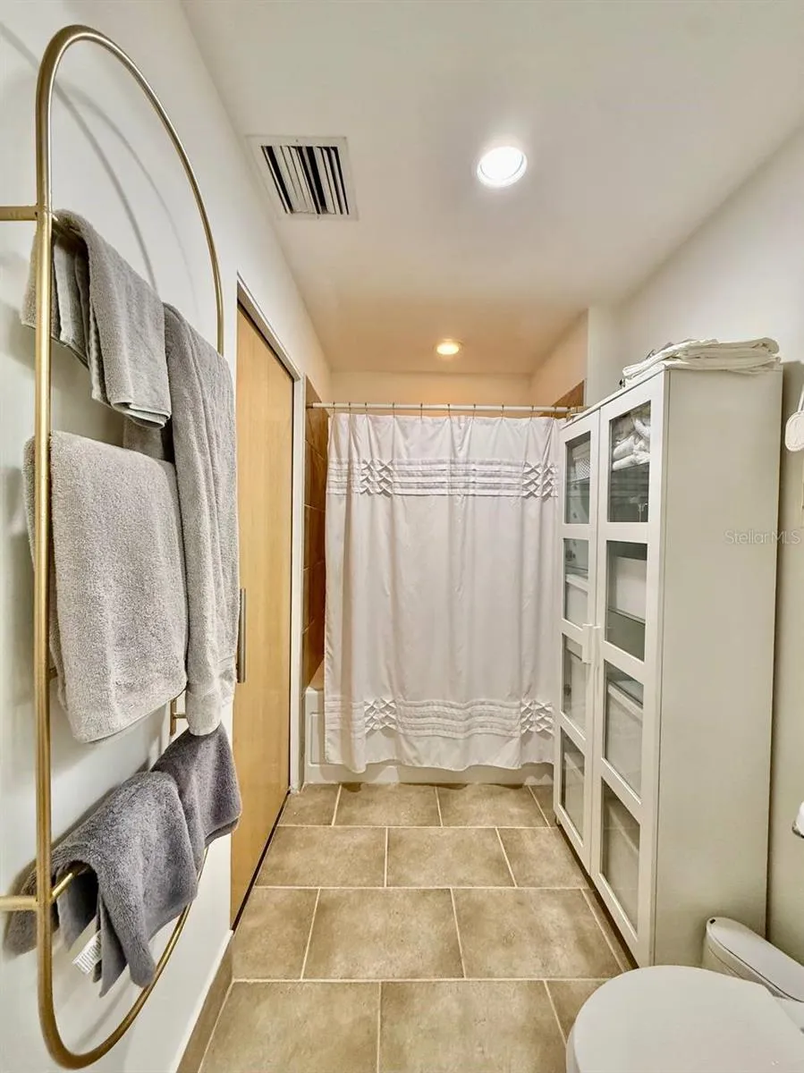 101 12TH STREET #305 Tampa, FL 33602